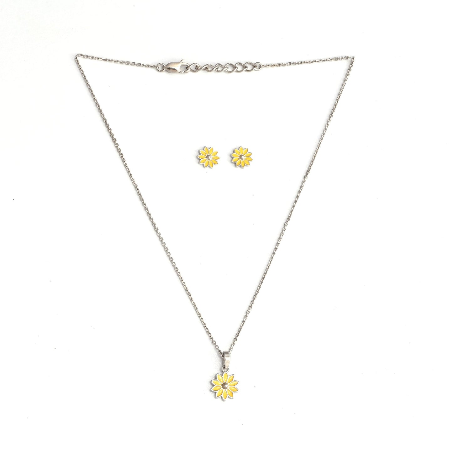 The Daisy Dreams Silver Necklace Set - Vinayak - House of Silver