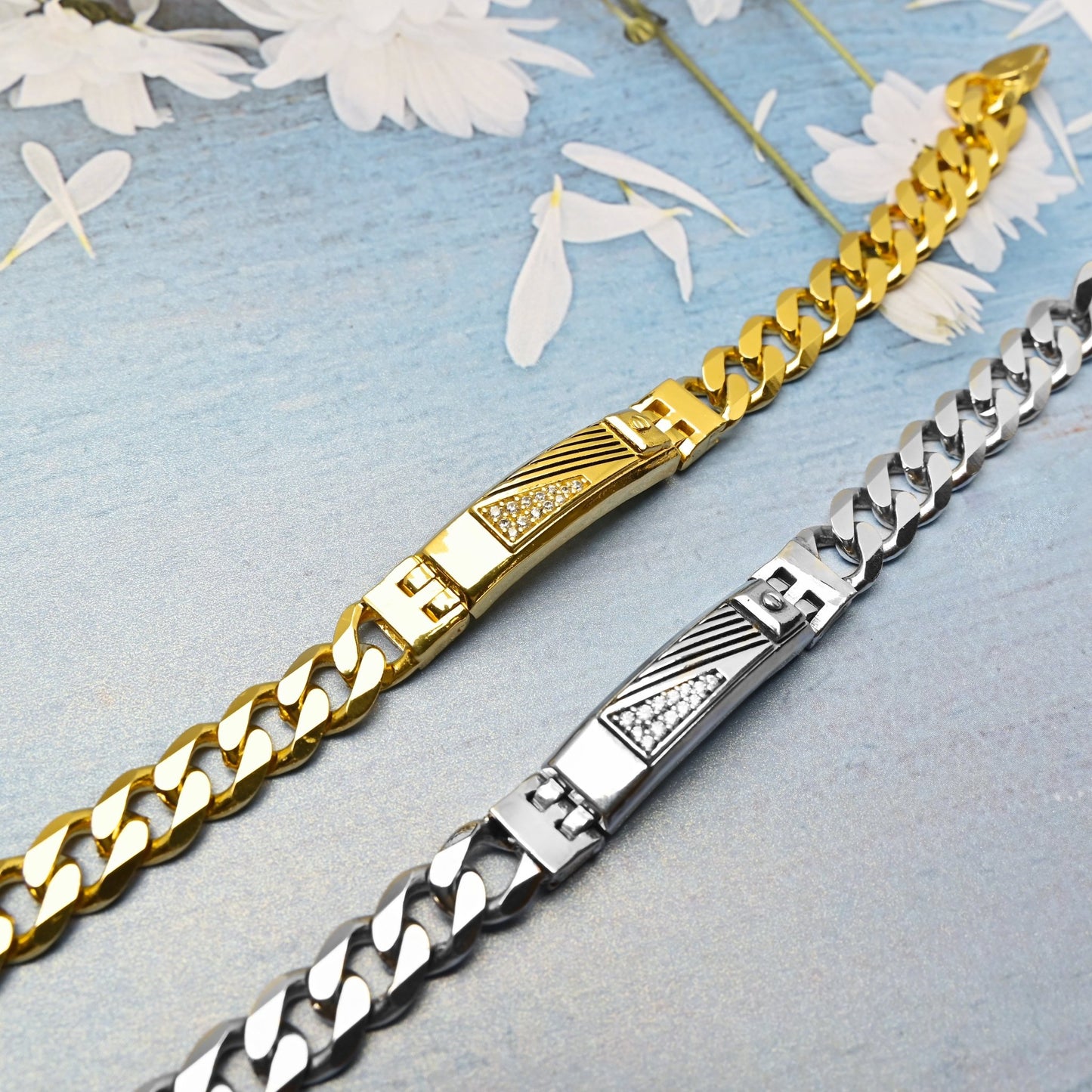The Luxe Spark Silver Bracelet - Vinayak - House of Silver
