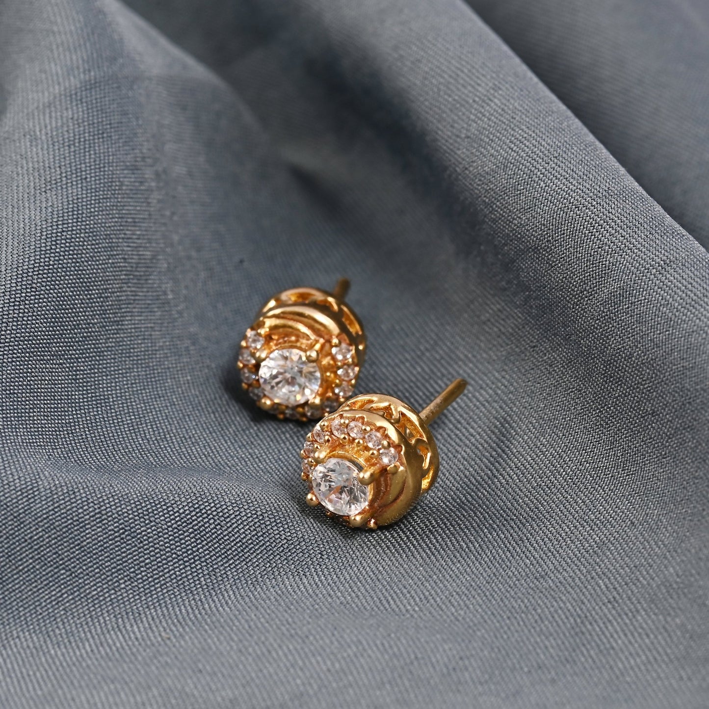 The Radiant Halo Earrings - Vinayak - House of Silver