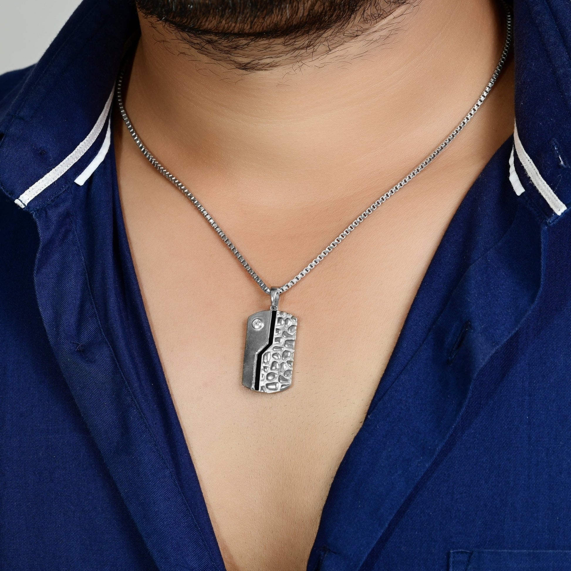 The Serene Silver Pendant - Vinayak - House of Silver