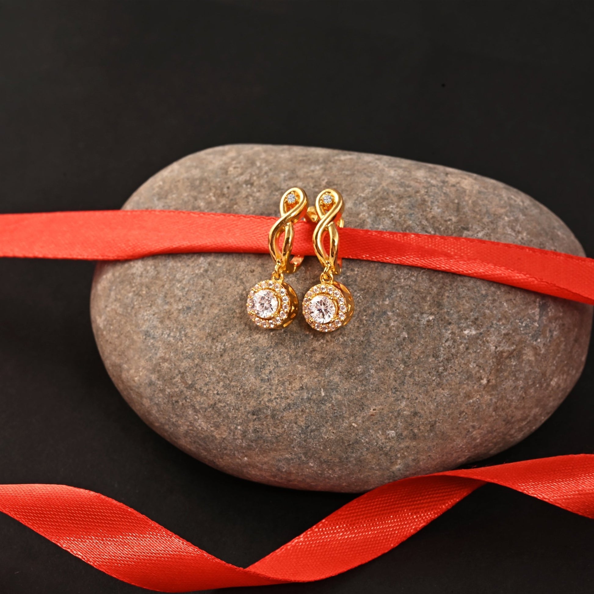 The Shimmering Dangle Earrings - Vinayak - House of Silver