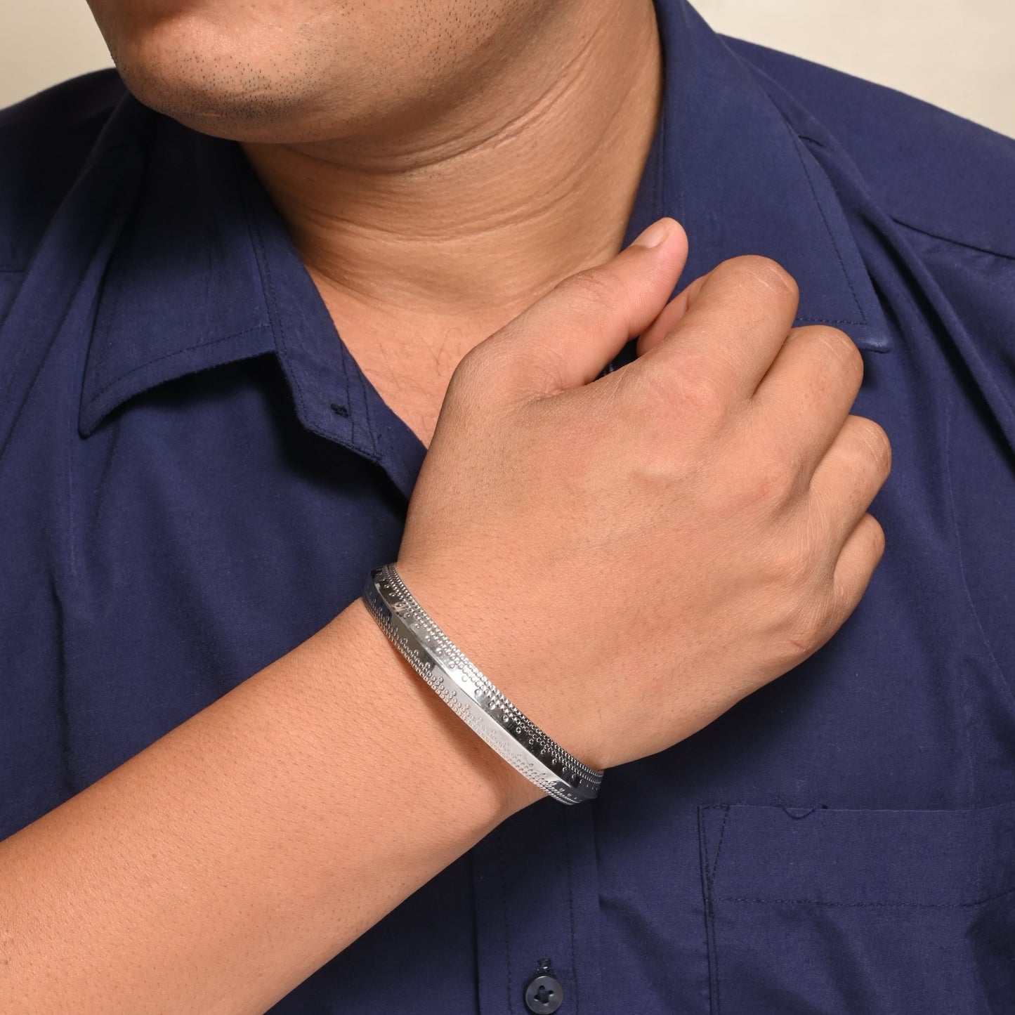 The Silver Accents Kada - Vinayak - House of Silver