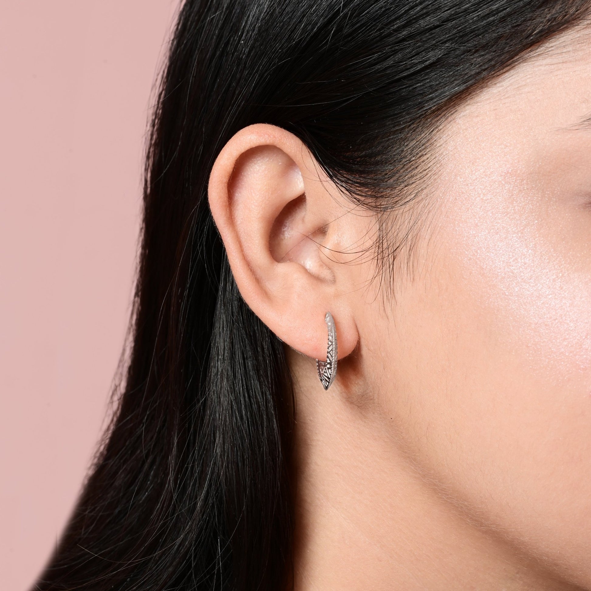 The Silver Hoop Earrings - Vinayak - House of Silver
