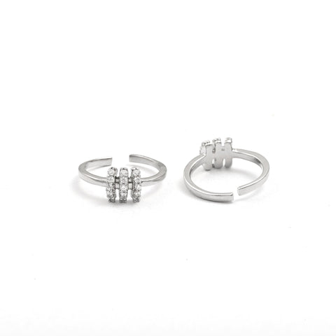 The Trinity Spark Silver Toe Ring