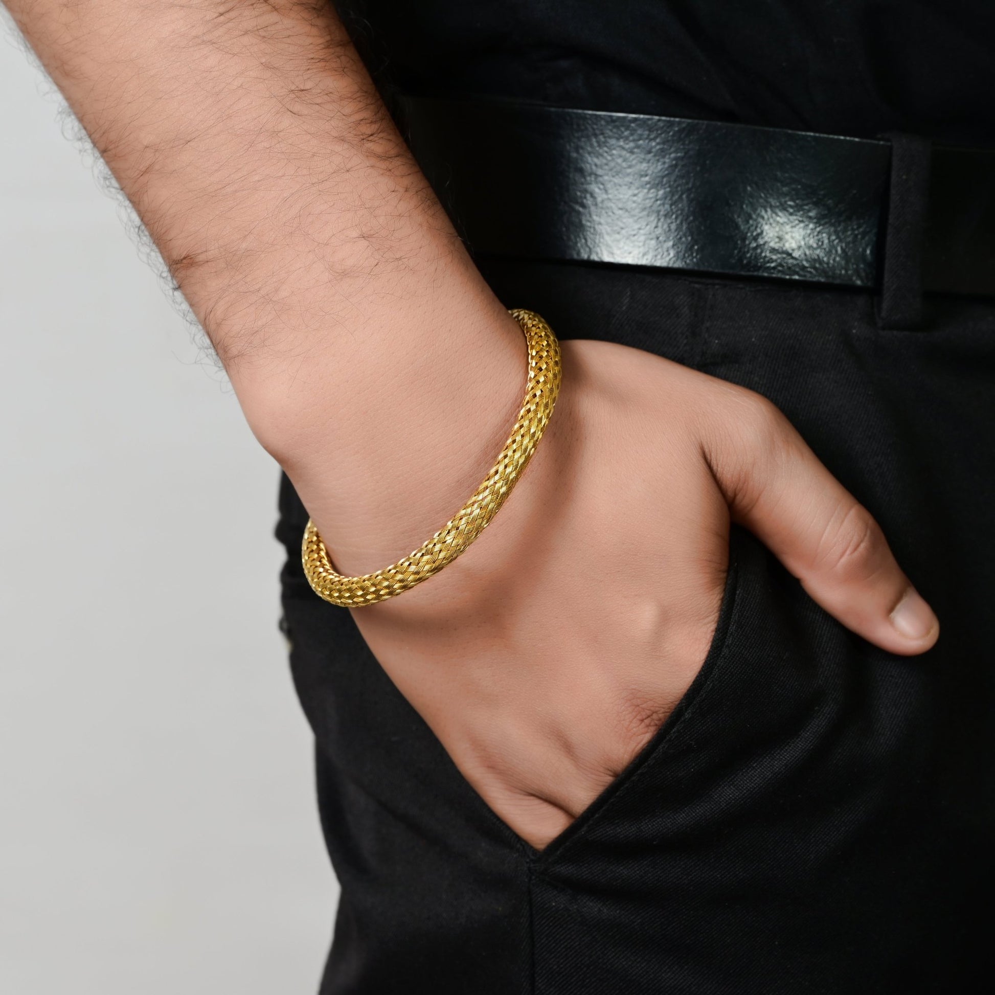 The Classic Mesh Bracelet - Vinayak - House of Silver