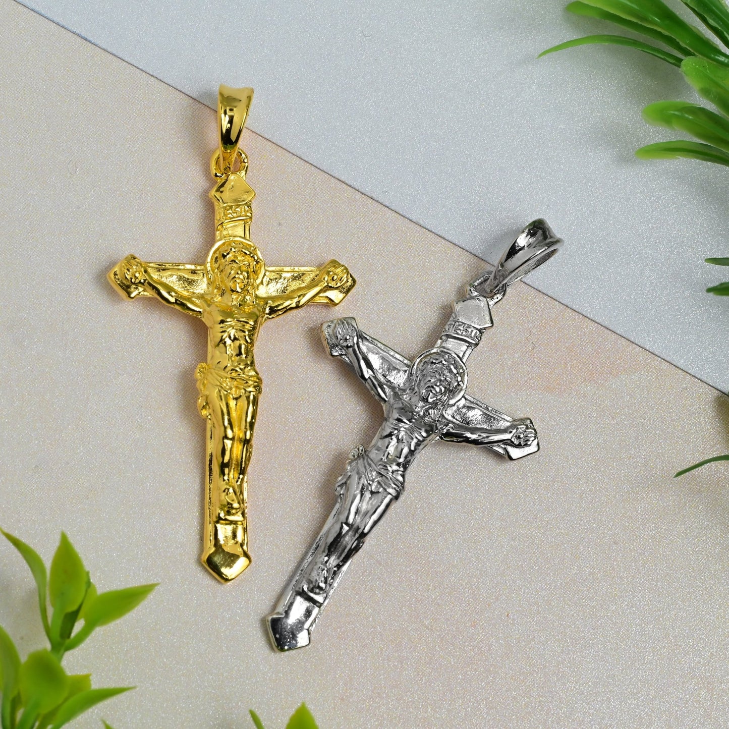 The Cross Pendant - Vinayak - House of Silver