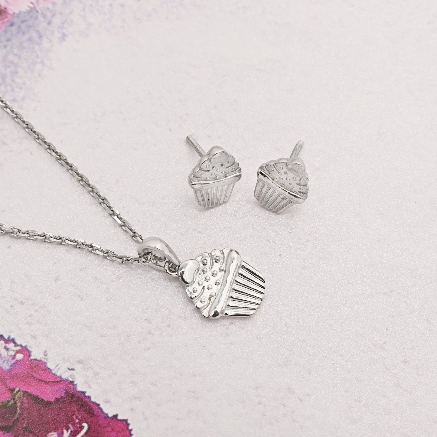 The Cupcake Charm Silver Necklace Set - Vinayak - House of Silver