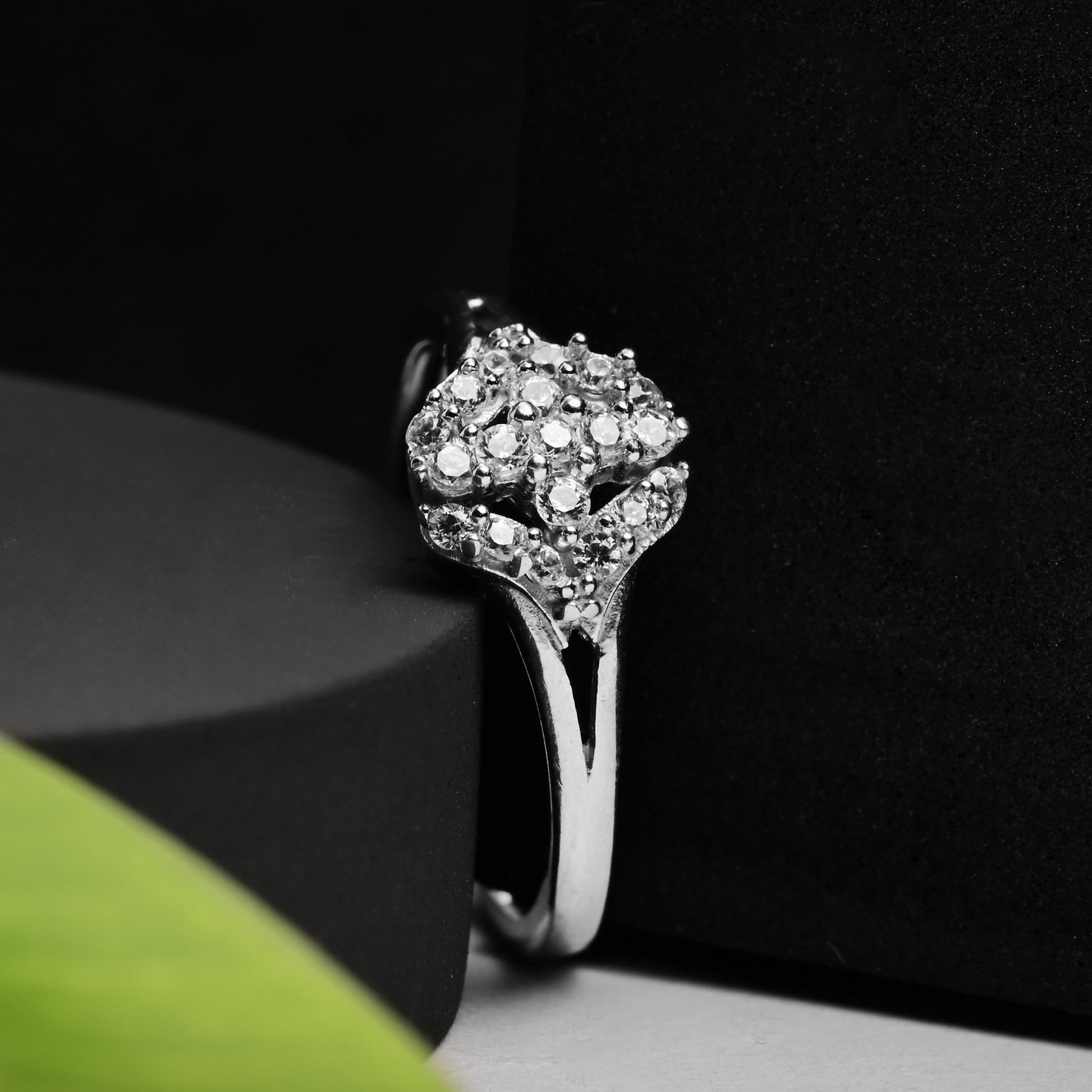 The Dazzling Zirconia Ring - Vinayak - House of Silver