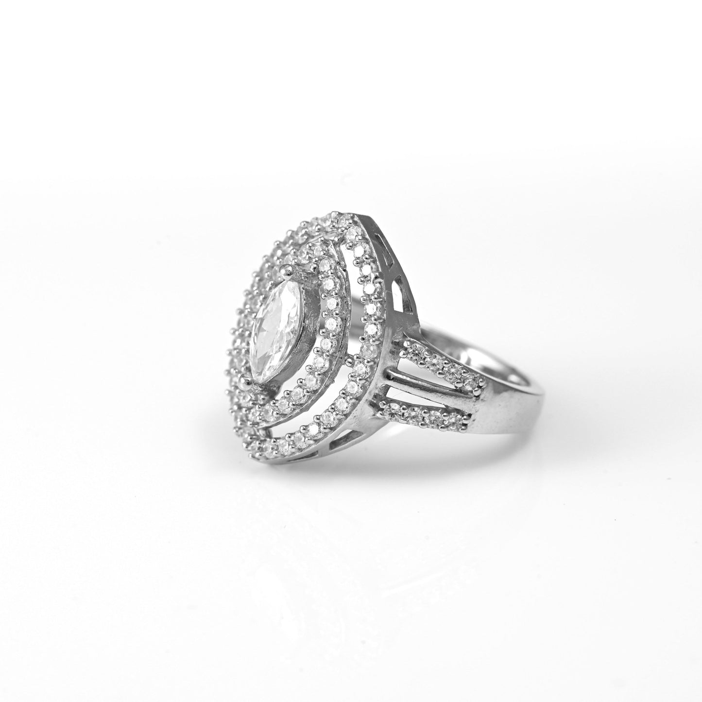 The Elegant Oasis Zirconia Ring - Vinayak - House of Silver