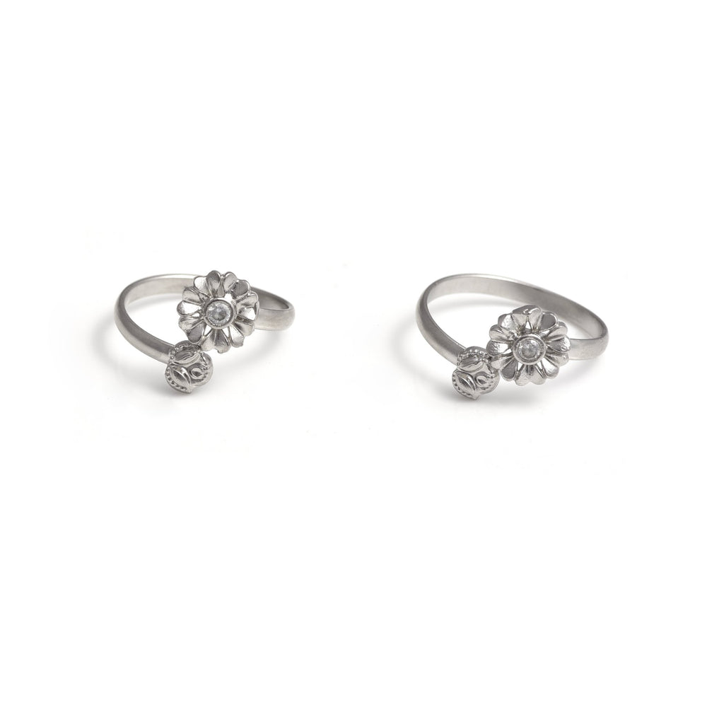 The Flora Spin Toe Ring
