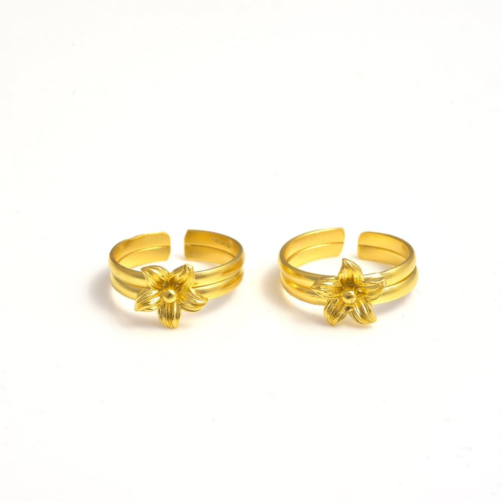 The Floral Band Toe Ring