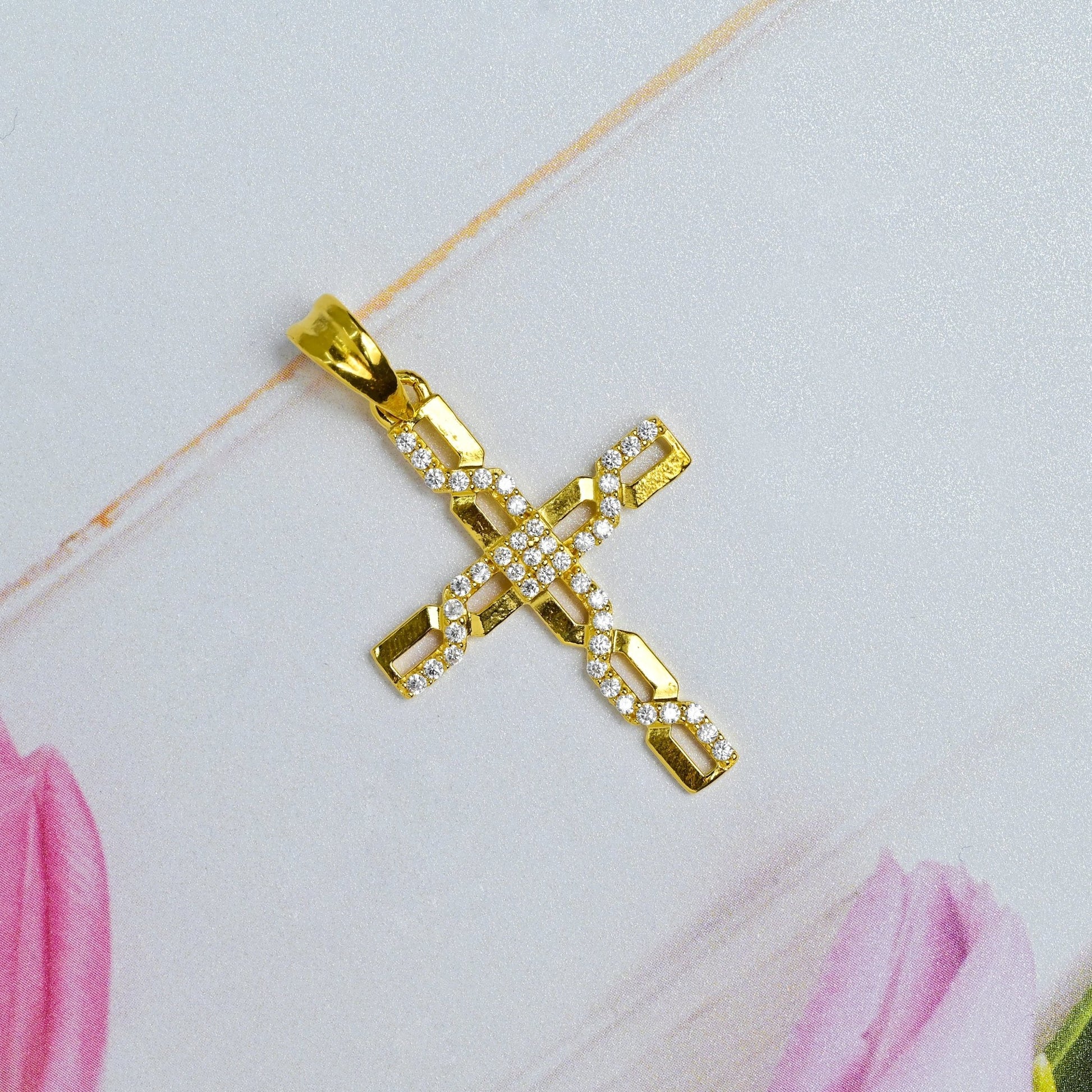 The Glimmering Faith Cross Pendant - Vinayak - House of Silver