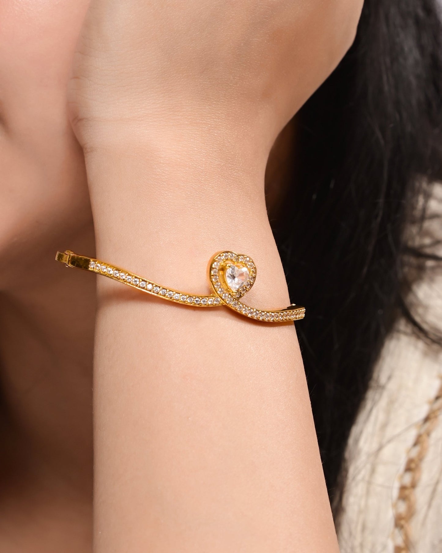 The Heart Radiance Cuff Bracelet - Vinayak - House of Silver