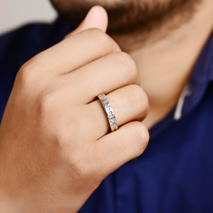 The Minimalist Sparkle Ring - Vinayak - House of Silver