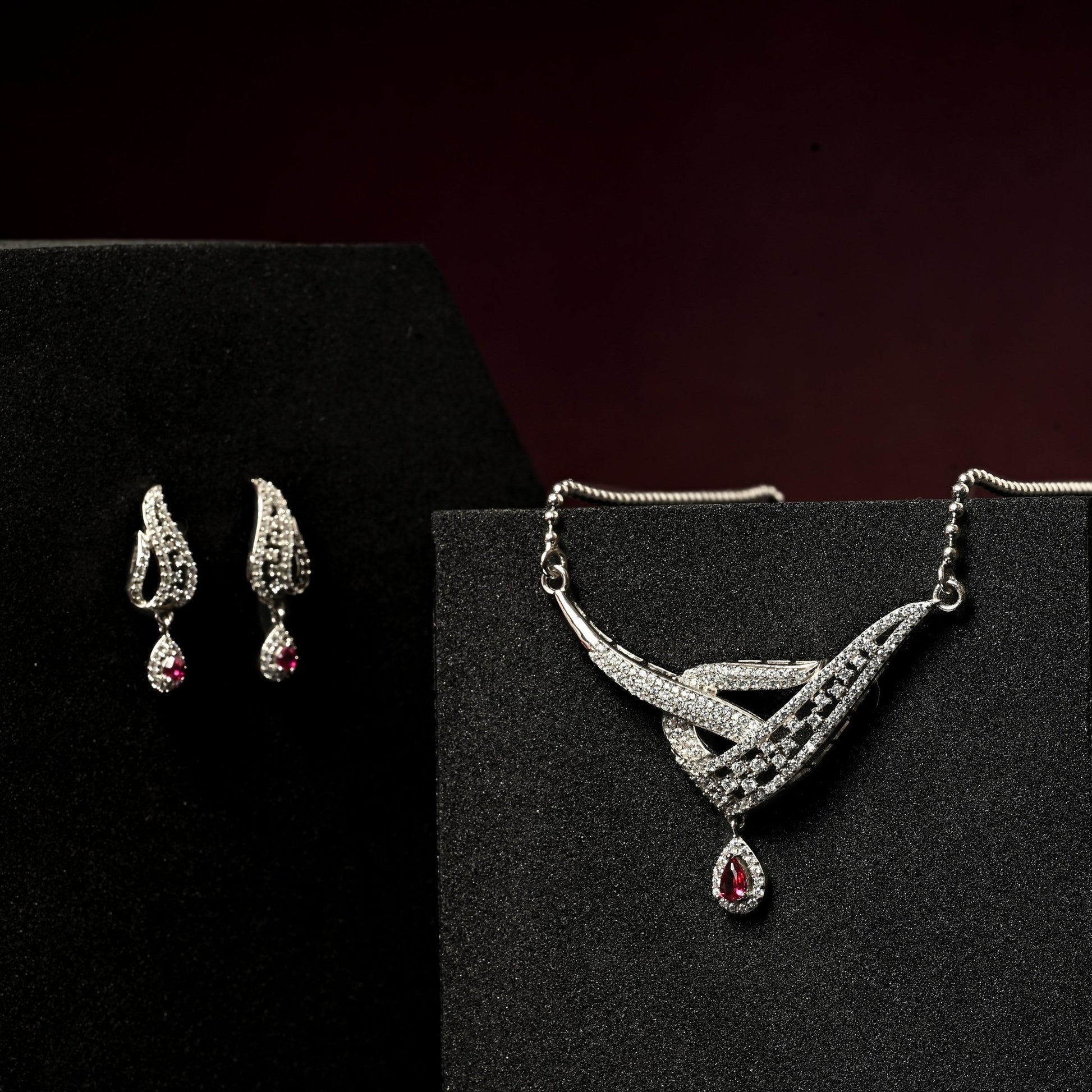 The Pink Radiance Necklace Set - Vinayak - House of Silver