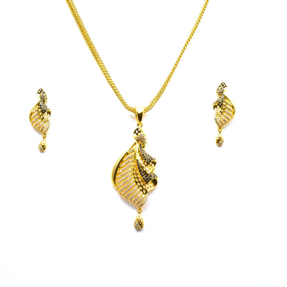 The Radiant Aura Necklace Set - Vinayak - House of Silver