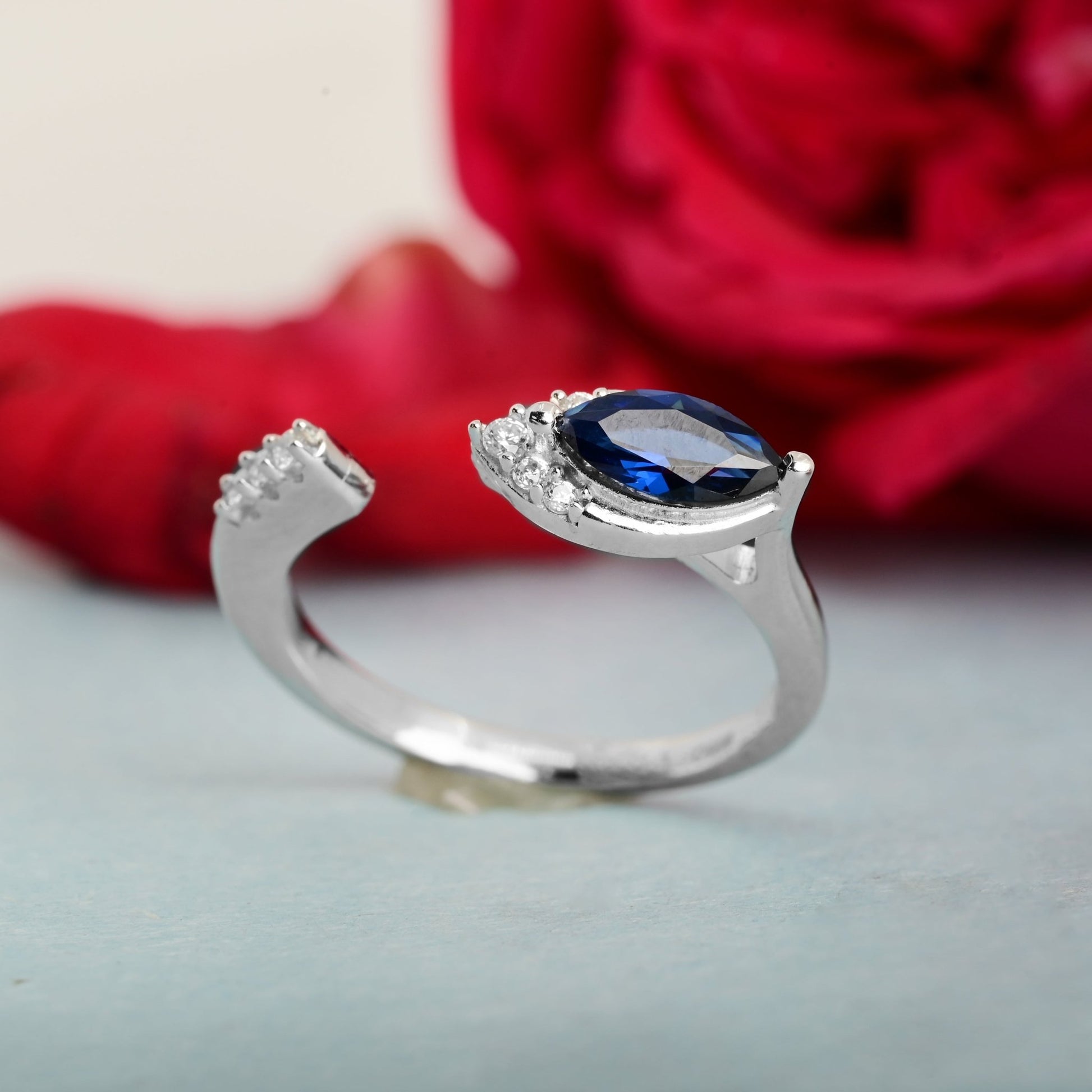 The Sapphire Zirconia Ring - Vinayak - House of Silver