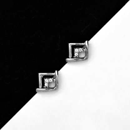 The Silver Gleam Sparkle Stud Earrings - Vinayak - House of Silver