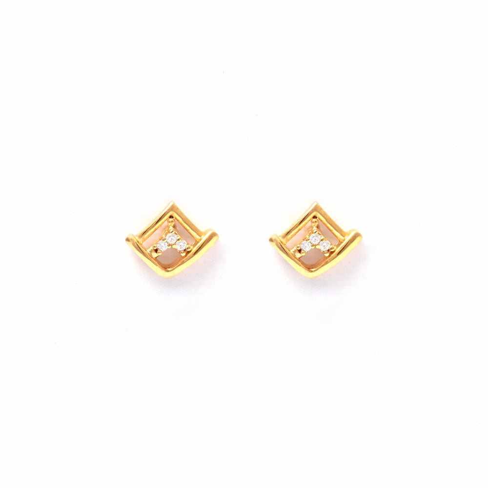 The Silver Gleam Sparkle Stud Earrings