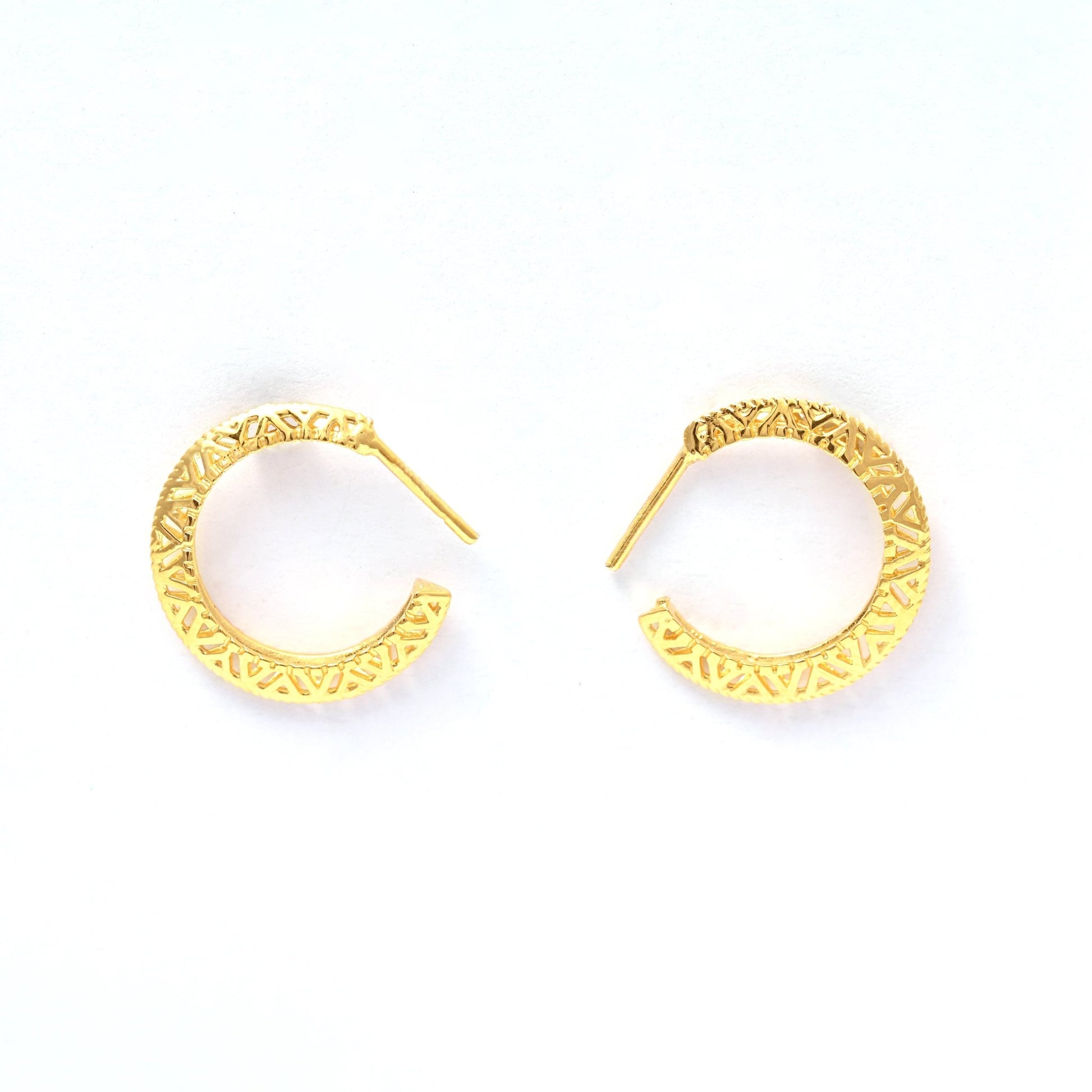 The Silver Hoop Earrings - Vinayak - House of Silver