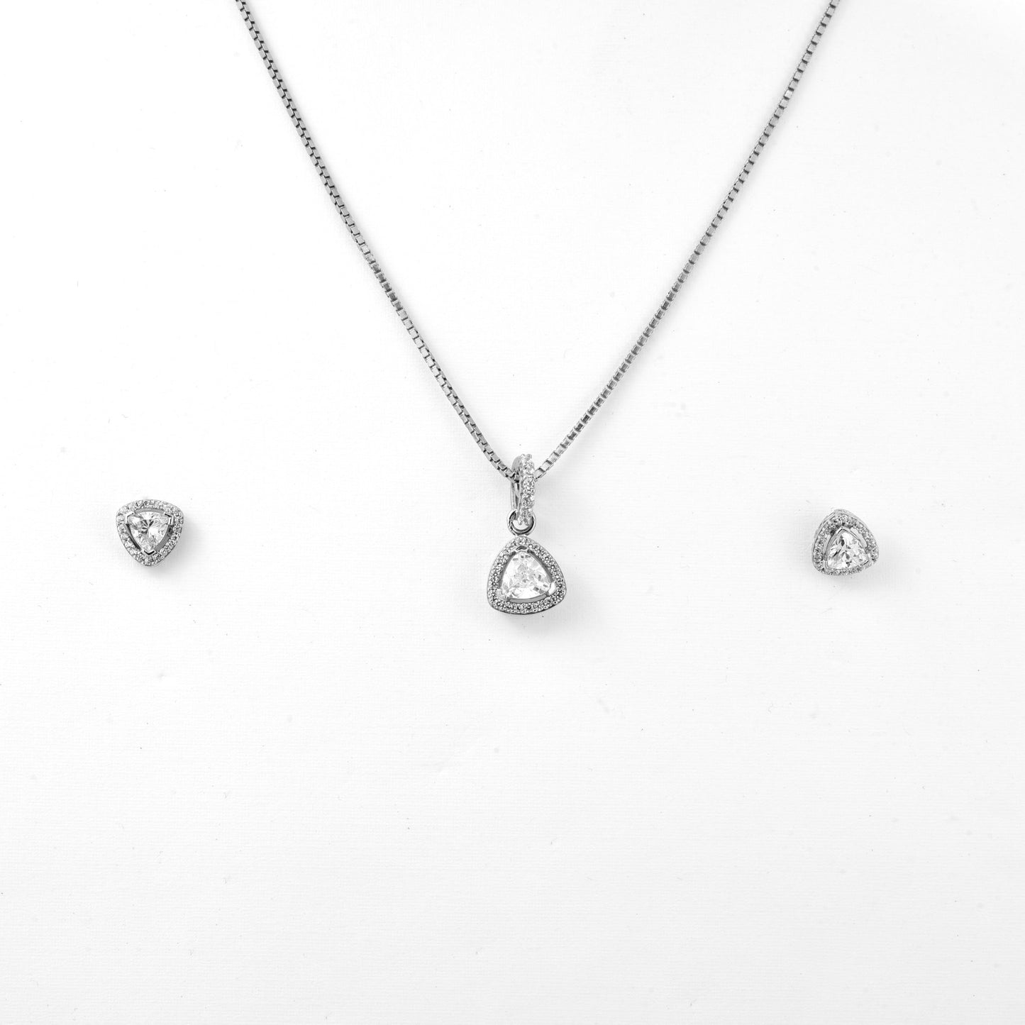 The Solitaire Brilliance Necklace Set - Vinayak - House of Silver