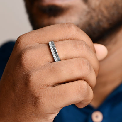 The Subtle Zirconia Band Ring - Vinayak - House of Silver